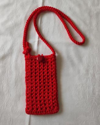 Portacellulare con tracolla rosso uncinetto 