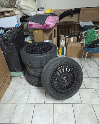 Cerchi in LEGA GMP QSTAR Neri 19" + Gomme Dunlop 
