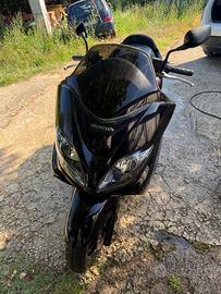 Honda Forza 250cc