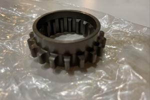 Ingranaggio Albero Motore Gpz900 A1 120461057