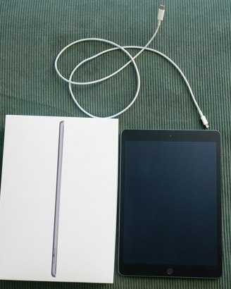 iPad 9ª Generazione 64GB Wi-Fi - con scatola