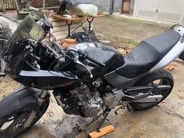 Honda hornet 600