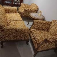 set divano,poltrone e tavolino