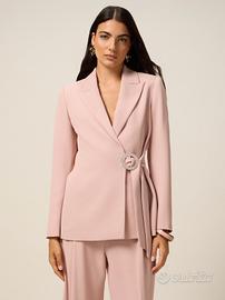 Blazer con fibbia gioiello Oltre Taglia 44

