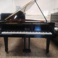 Pianoforte Yamaha C3 con trasporto e panca inclusi