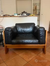 Poltrona Bastiano pelle nera anni 60’
