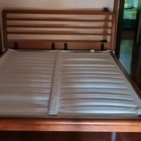 Camera da letto moderna completa in ciliegio – let