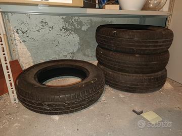 Gomme auto 155/80 r13