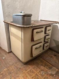 Cucina a legno Vescovi