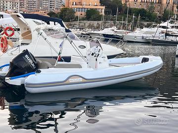 NUOVO Nautilus RS 24 (7.30)