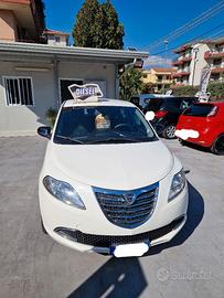 Lancia Ypsilon 1.3 MJT 16V 95 CV 5 porte S&S Silve