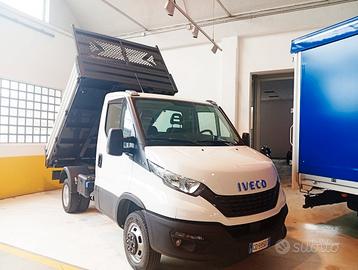 Iveco Daily Ribaltabile trilaterale Cantoni Nuovo