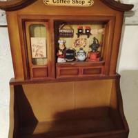 Mobiletto da parete portaoggetti 