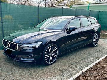 Volvo V60 R-Design 2020