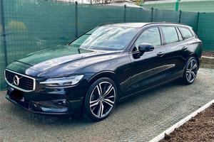 Volvo V60 R-Design 2020