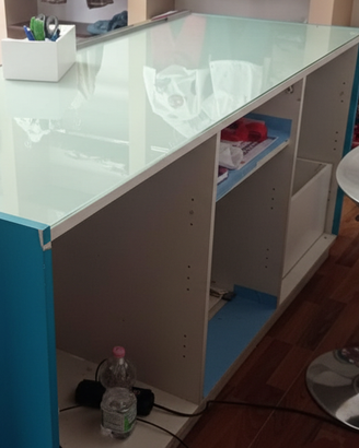 MOBILI PER NEGOZIO ABBIGLIAMENTO
