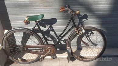 antica bicicletta da donna Wolsit  