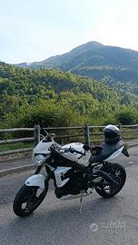 Triumph Street Triple 675 R 2012 in garanzia