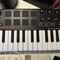 Akai MPK Mini