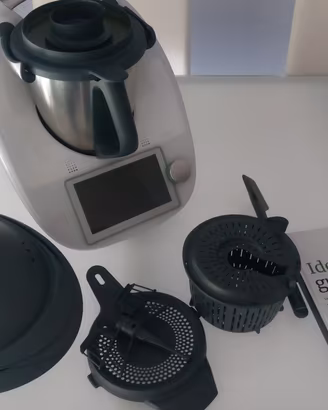 BIMBY TM6 COMPLETO SOLO OGGI A 530 €
