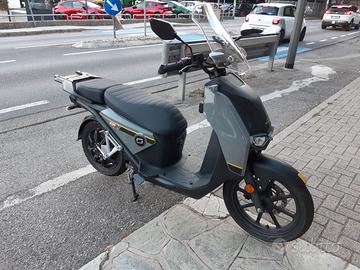 Nuovo Cpx 125 Supersoco  per  ricambi in blocco