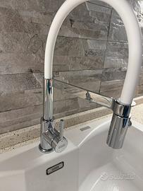 Miscelatore bianco e acciaio Franke