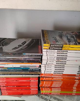 Stock quattroruote con allegati e altro