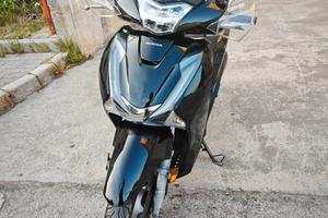 sh 150 2019 nero lucido