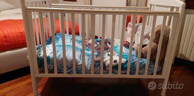 culla per bambini in legno della Pali