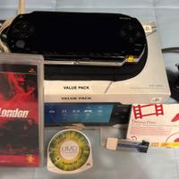 Sony PSP 1004 Value Pack (Boxata) + 2 Giochi e Acc