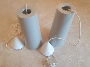 Due lampade a sospensione moderne