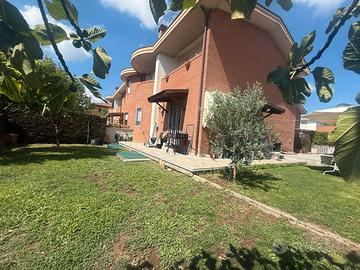 Villa a schiera Via Collelongo 10,Centro, Avezzano