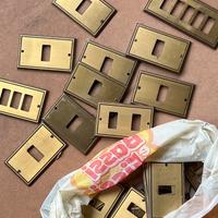 Lotto di vecchie placche in ferro da parete