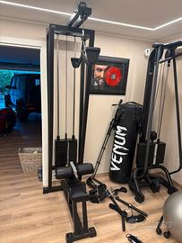 Lat machine technogym