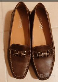 Scarpe Geox respira in pelle marrone