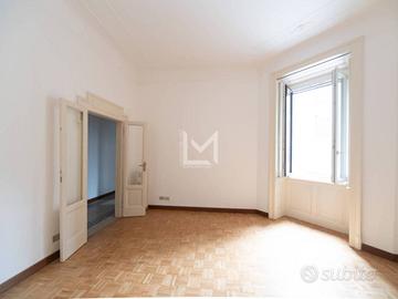 Appartamento di 77 m² con 2 locali a Milano