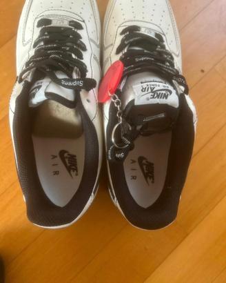Scarpe Nike Air force x Supreme