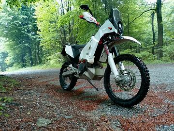 KTM 690 enduro R