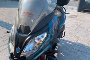 Piaggio MP3