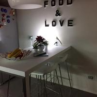 Penisola con sgabelli