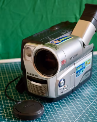 Videocamera Handycam CCD Hi8