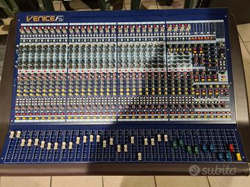 Mixer MIDAS Venice F32