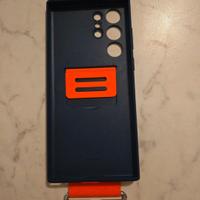 Cover in silicone con strap per S22 ultra 