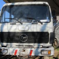 Asta per Autocarro cassonato Mercedes
