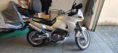 KAWASAKI KLE 500