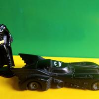 Action figure Bat man e Bat mobile