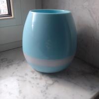 Vaso per piante , altoparlante bluetooth 