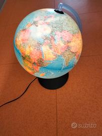 Mappamondo luminoso della Tecno Globus.