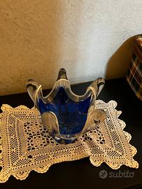 CENTROTAVOLA VINTAGE VETRO BLU A FAZZOLETTO