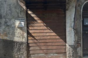 Locale commerciale in via Palombo Pomponio